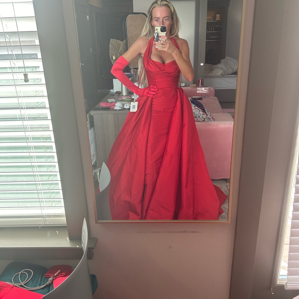 Tarik Ediz Red Halter Taffeta Ball Gown - Picture 5 of 6